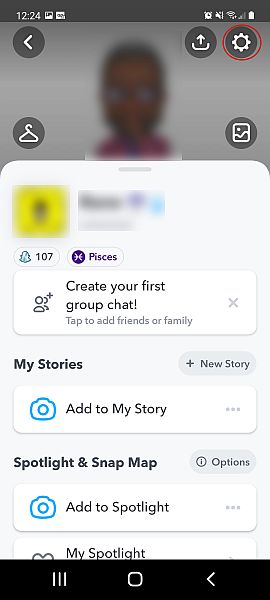 Snapchat user profile page with the gear icon highlighted