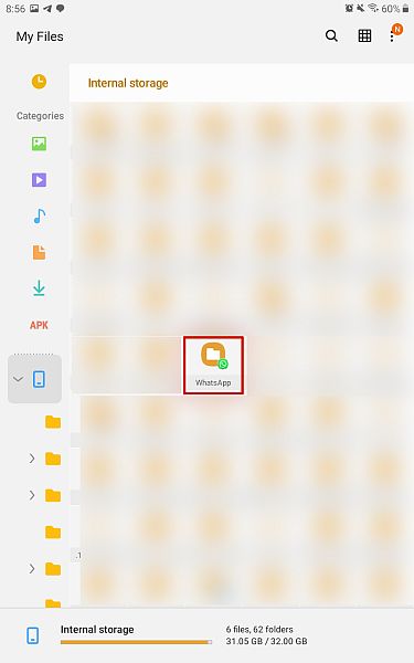 Android file manager with the whatsapp folder highlighted