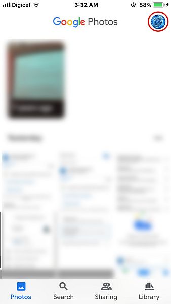 Google photos home screen with the profile icon highlighted