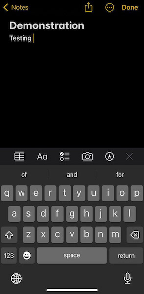 Typing a text to be bolded in Notes app in iPhone