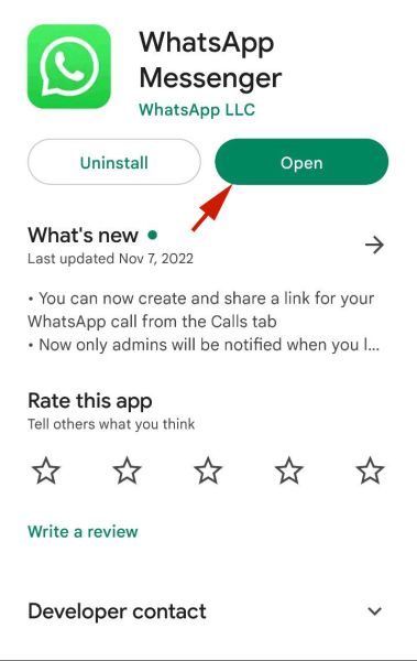 Downloading WhatsApp from the Google Play Store