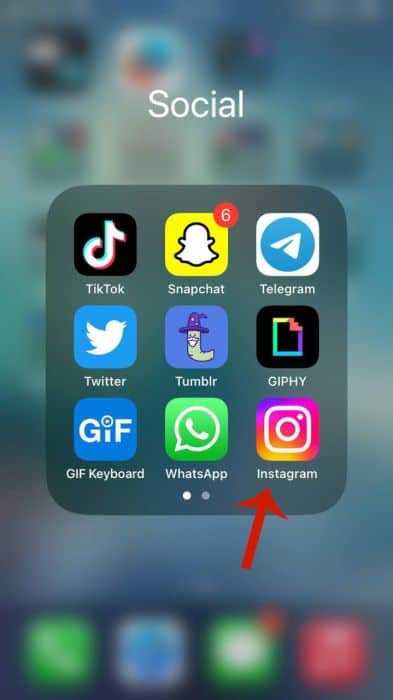 Instagram app icon in the social folder