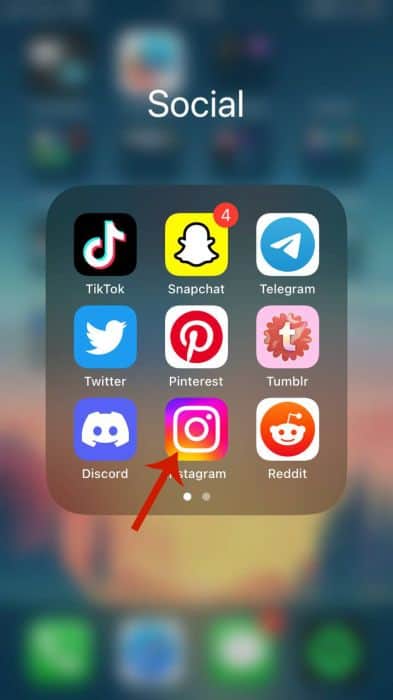 Instagram app icon inside social folder